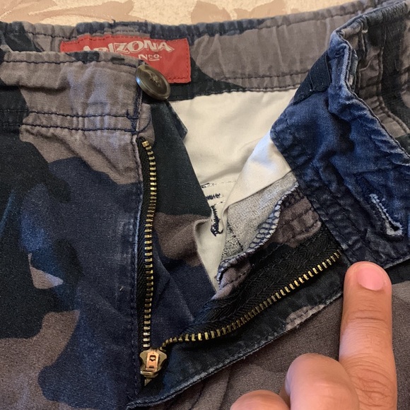 Boys ARIZONA camo cargo shorts size 14 - Picture 5 of 8